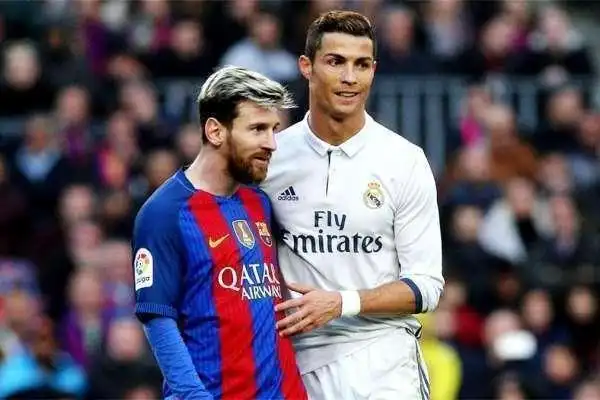 使俱乐部在 使俱乐部在