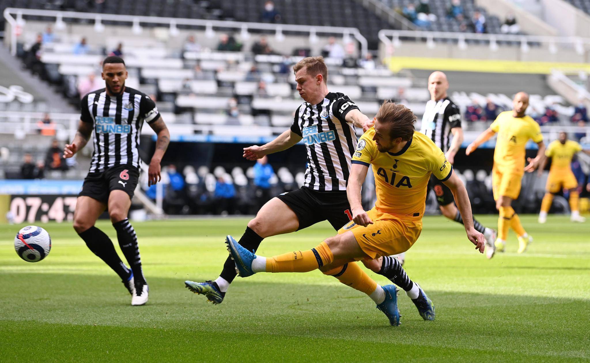 他的到来让 他的到来让