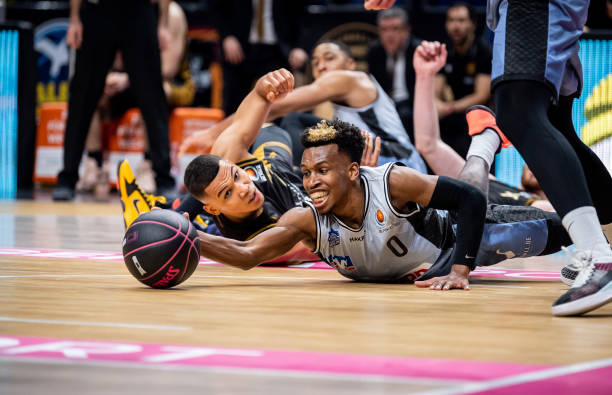 拜仁慕尼黑欧冠阶段赛程：首战切尔西，11月连战巴黎、阿森纳