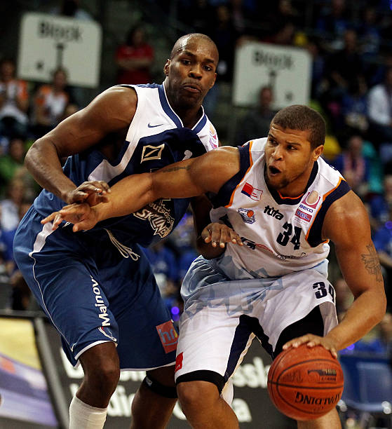 英超：水晶宫险胜伊普斯维奇 莱斯特力克西哈姆.