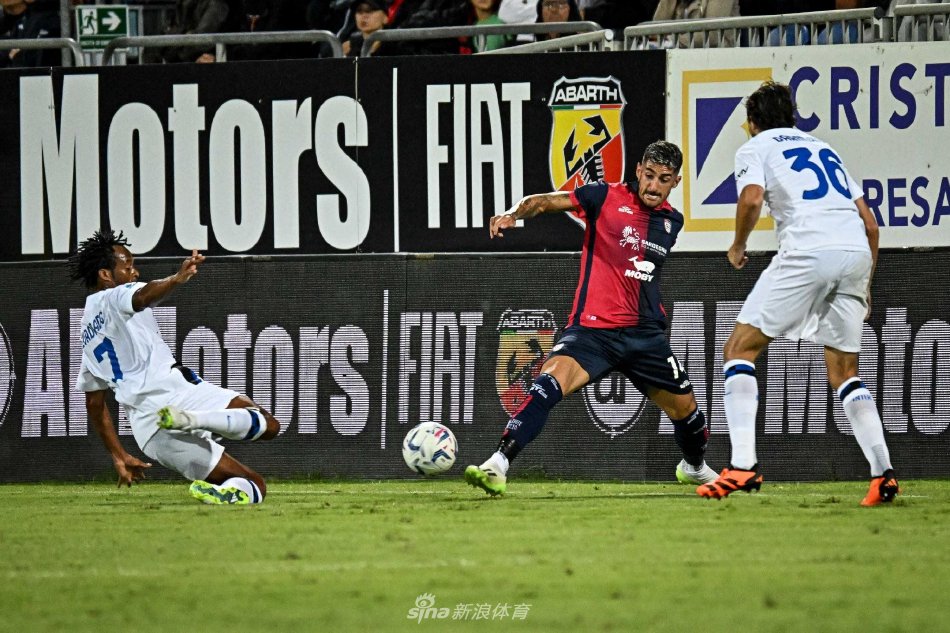 北青：邵佳一首期国足集训最早明年1月，将推进年轻化进程（北青：邵佳一首期国足集训或最早明年1月开营，将推进球队年轻化）